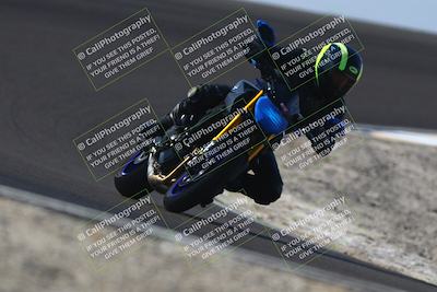 media/Nov-02-2025-Lets Ride (Sun) [[f7a3caa734]]/B Group/1220pm (Turn 2 Outside)/